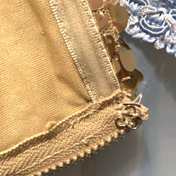 SPARKLE & FADE GOLD SEQUIN STRAPLESS DRESS SZ 6 - Picture 9 of 14